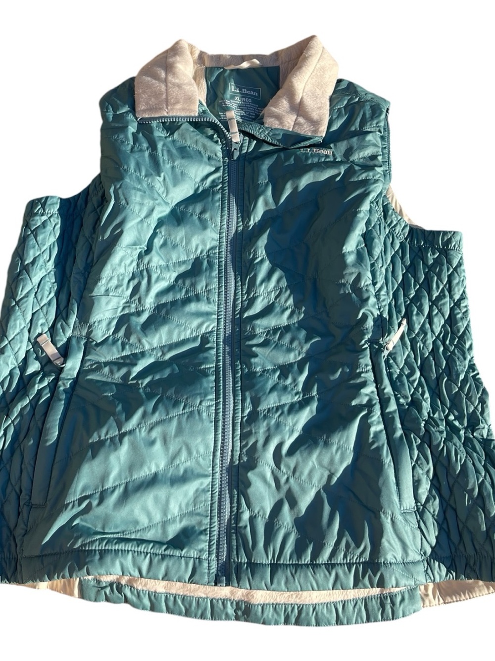 L.L. Bean
L.L. Bean Women's Quilted Vest Full Zip Fleece Lined Size XL - Picture 11 of 11